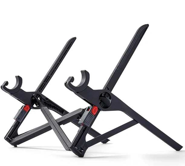 Essential Digital Nomad Accessories That Make Remote Work Effortless