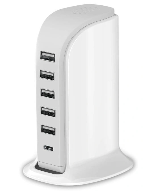 Essential Digital Nomad Accessories That Make Remote Work Effortless