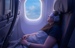 Best Travel Gadgets for Flying From Reddit Favorites to Luxury Flight Upgrades