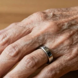 Best Wearables Elderly Health for Senior Monitoring 2026