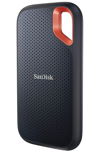 Most Travelers Overpack Tech: This Best Travel Tech Setup Keeps Things Simple in 2026